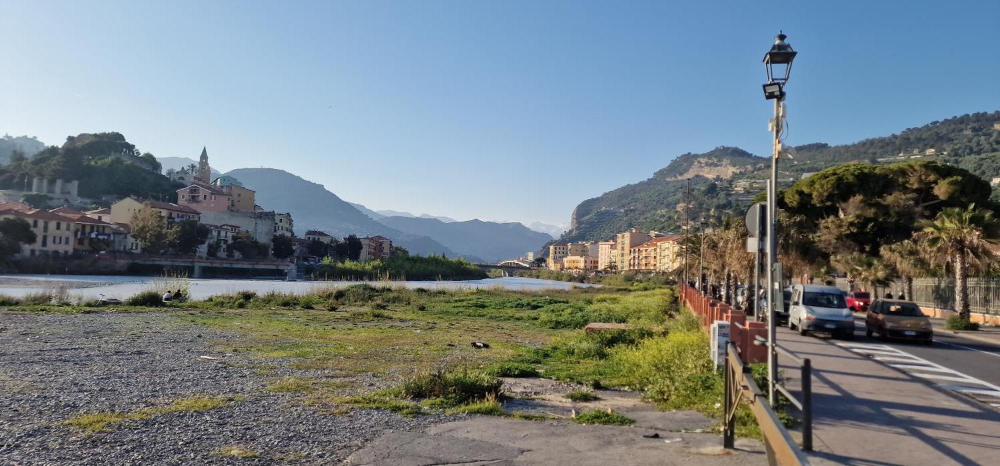 Mare Blu Apartment Ventimiglia Luaran gambar