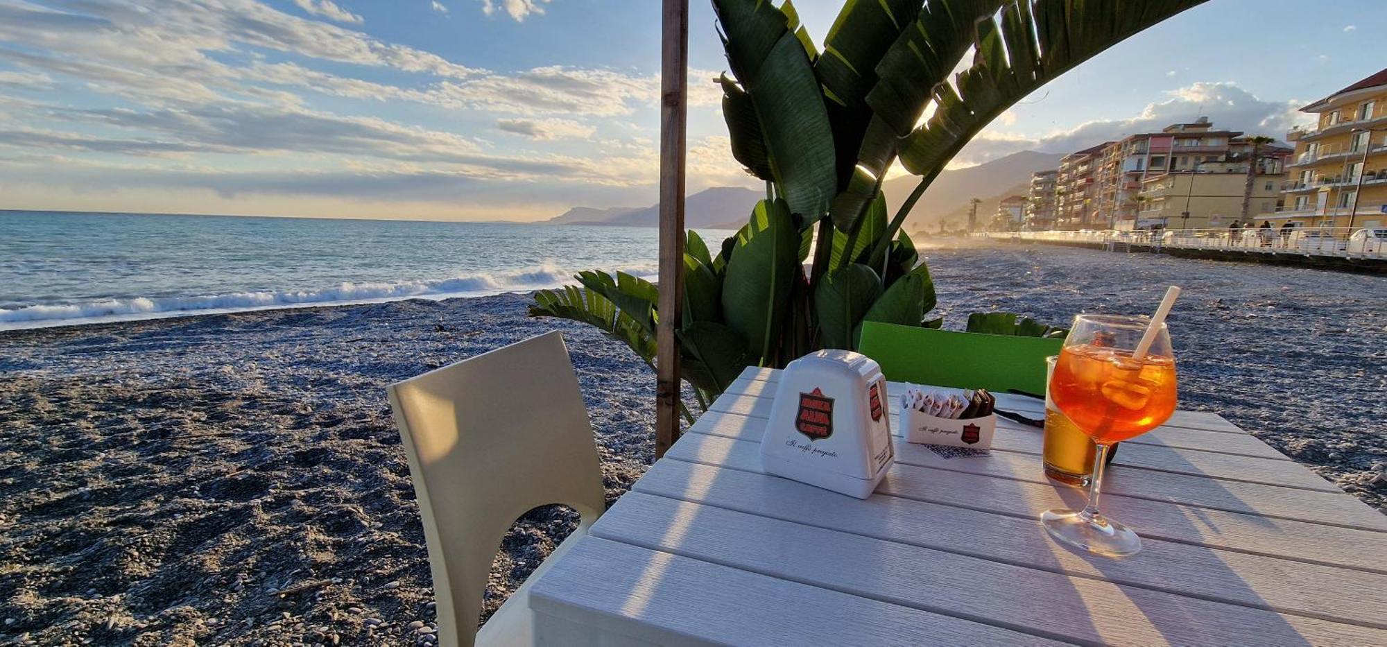Mare Blu Apartment Ventimiglia Luaran gambar